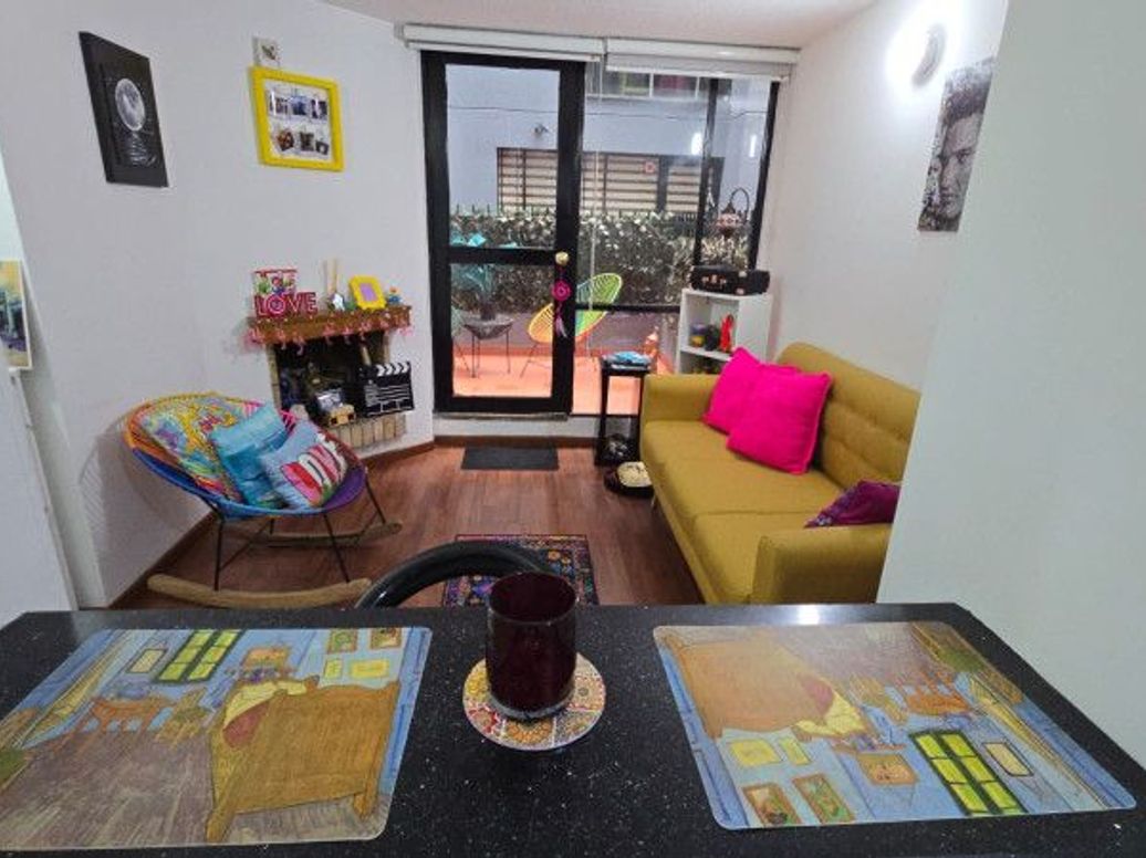 Apartaestudio en venta en Mónaco, Bogotá, 35 m² · foto 2 de 15