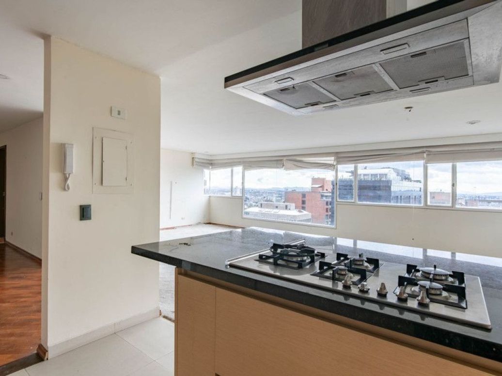 Apartamento de 3 alcobas en venta en Bellavista, Bogotá, 181 m² · foto 10 de 20