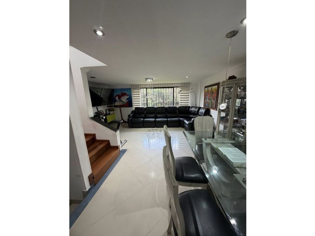 Casa de 3 alcobas en venta en Modelia Occidental, Bogotá, 164 m² · foto 8 de 20