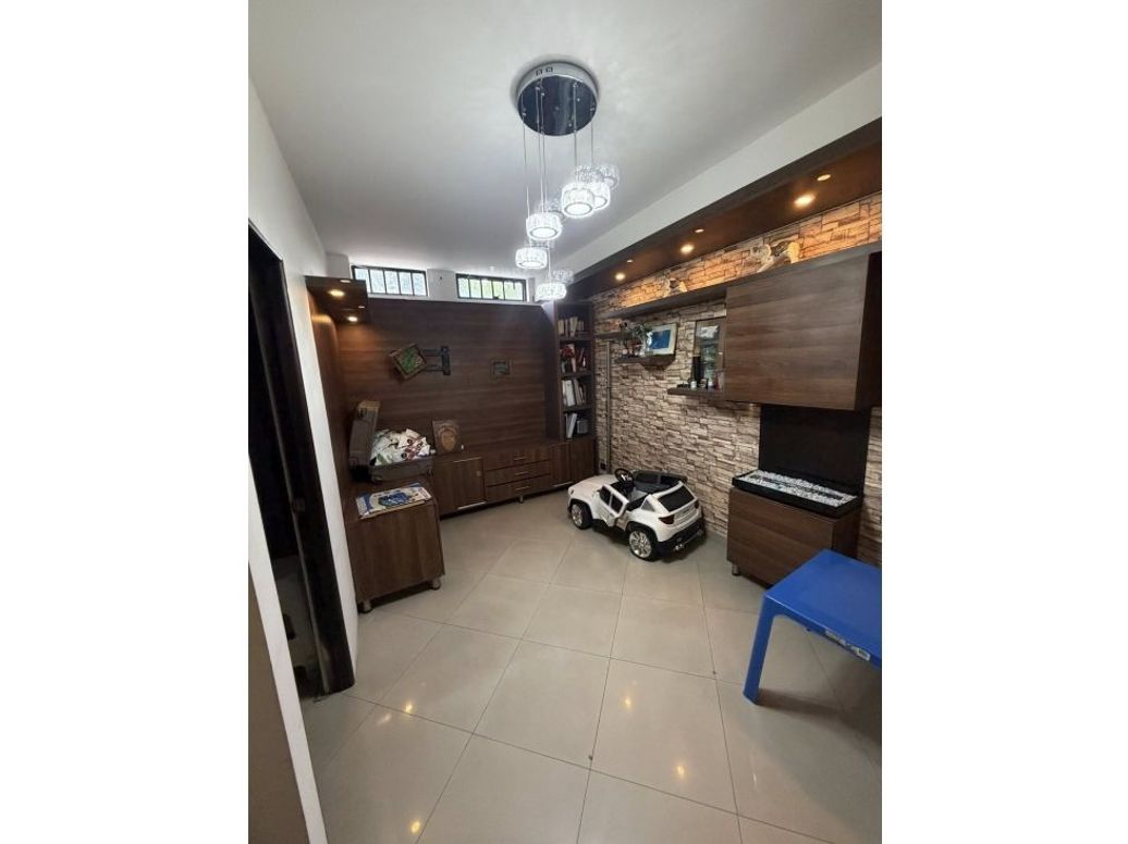 Casa de 3 alcobas en venta en Modelia Occidental, Bogotá, 164 m² · foto 11 de 20