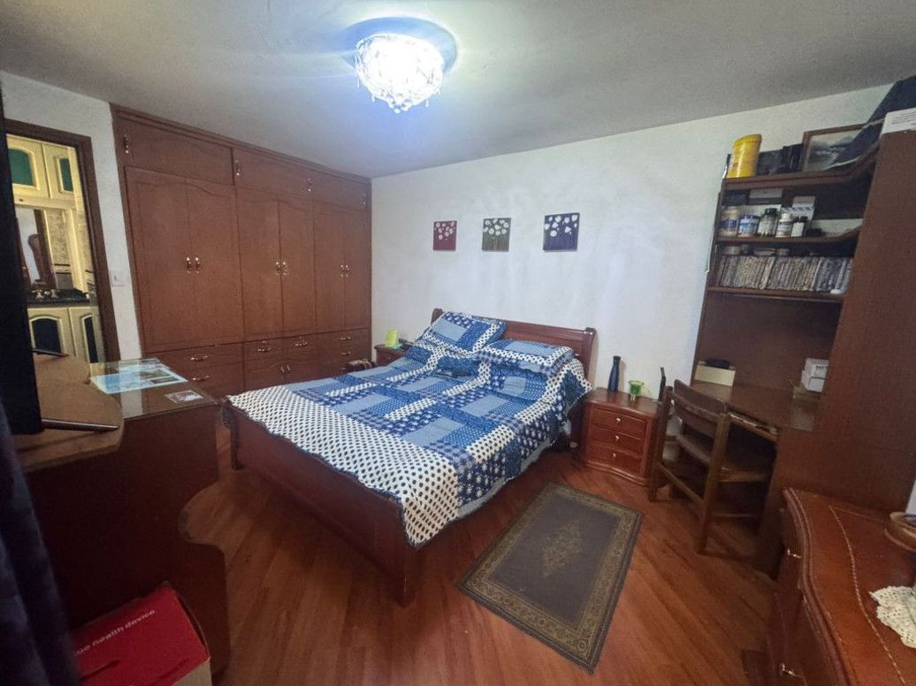 Casa de 3 alcobas en venta en Calvo Sur, Bogotá, 270 m² · foto 13 de 17
