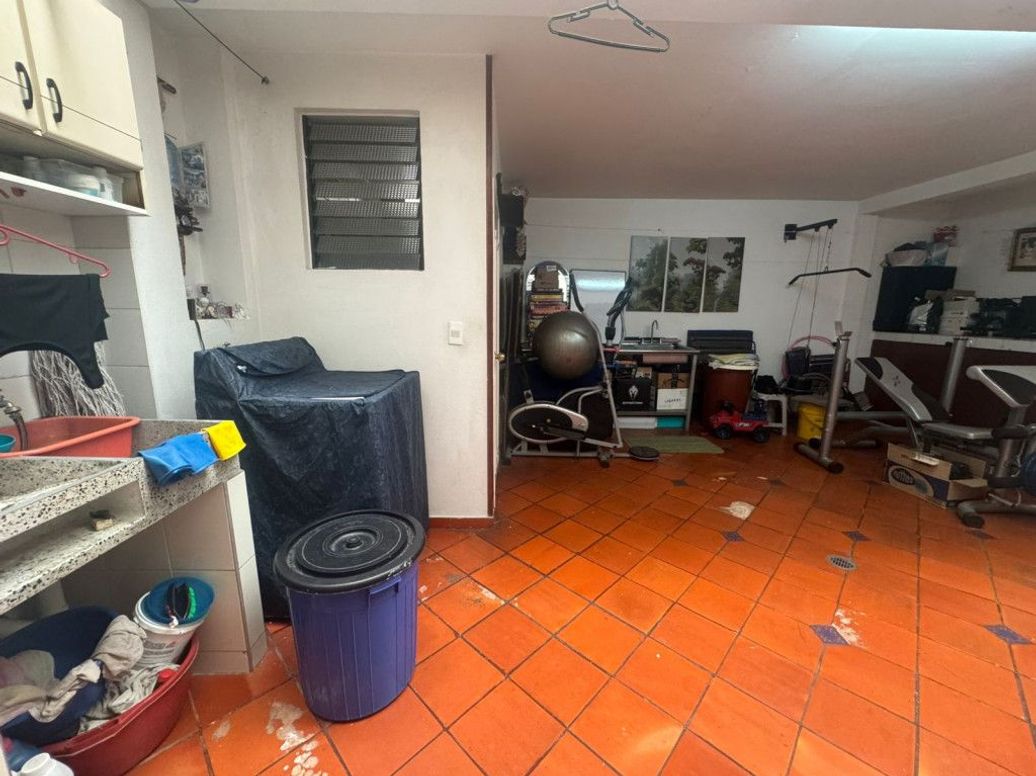 Casa de 3 alcobas en venta en Calvo Sur, Bogotá, 270 m² · foto 6 de 17