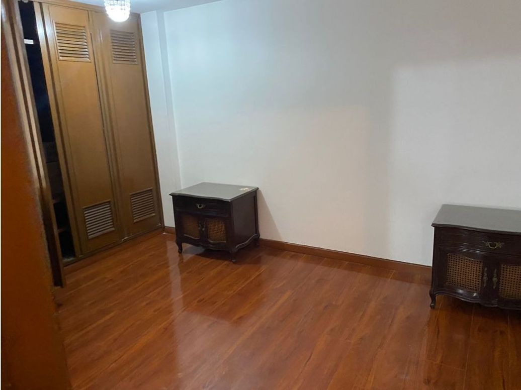 Apartamento de 2 alcobas en venta en Cedritos, Bogotá, 98 m² · foto 3 de 12