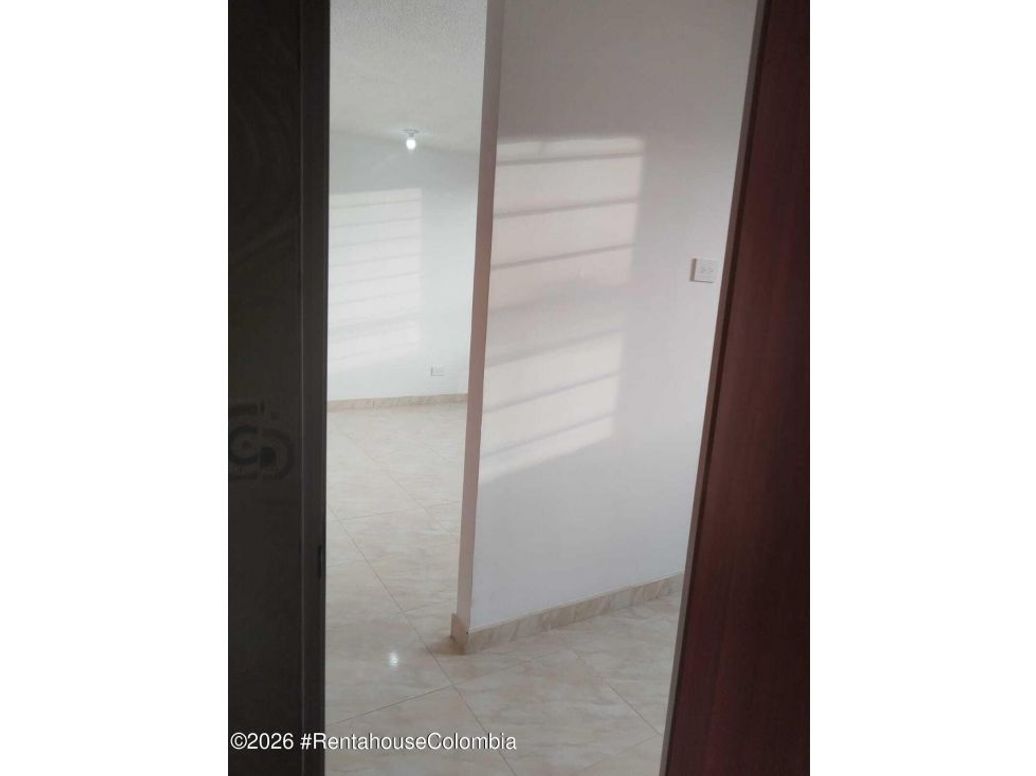 Apartamento de 1 alcoba en venta en Tierra Buena, Bogotá, 35 m² · foto 9 de 20