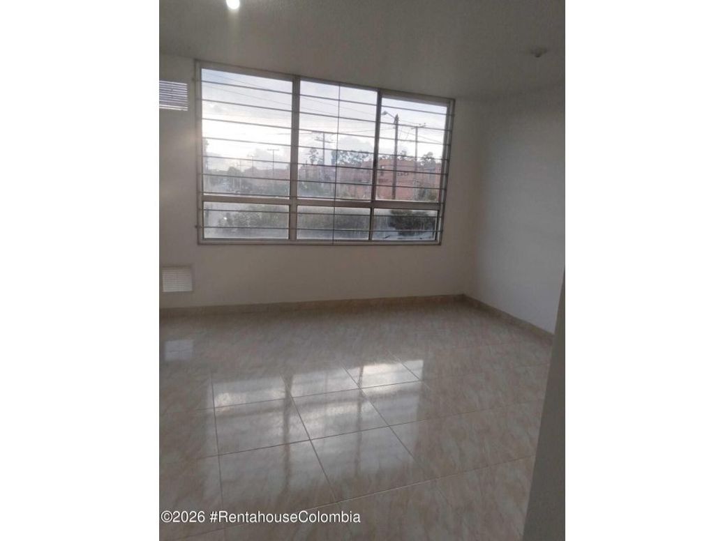 Apartamento de 1 alcoba en venta en Tierra Buena, Bogotá, 35 m² · foto 15 de 20