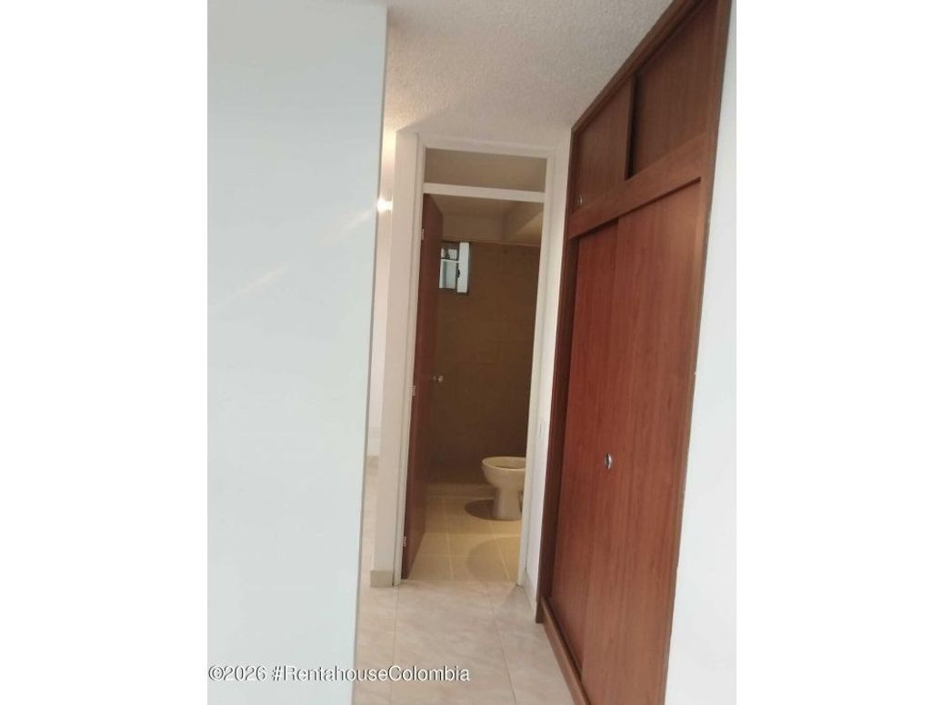 Apartamento de 1 alcoba en venta en Tierra Buena, Bogotá, 35 m² · foto 20 de 20