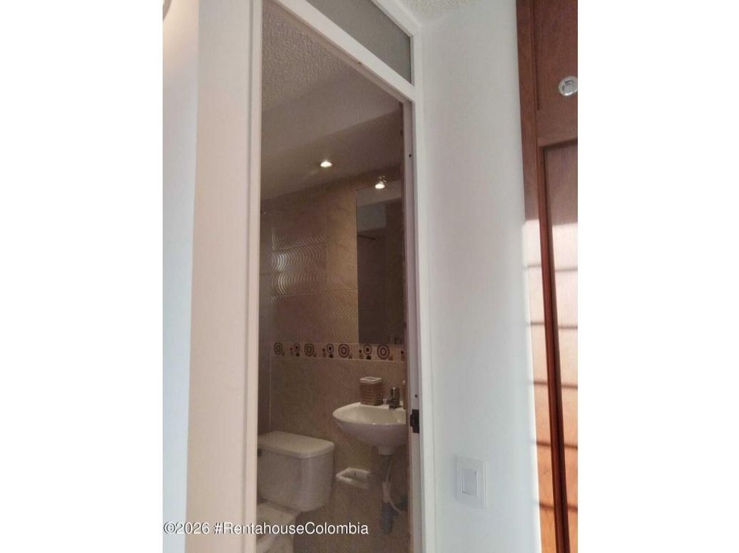 Apartamento de 1 alcoba en venta en Tierra Buena, Bogotá, 35 m² · foto 18 de 20