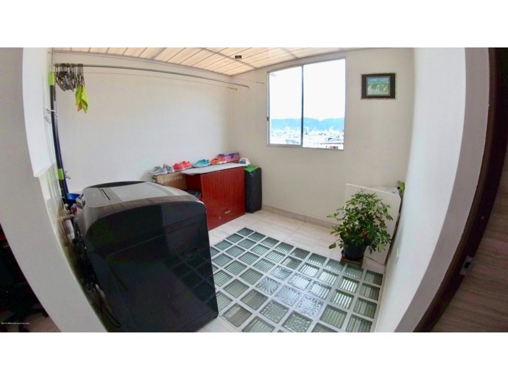 Casa de 7 alcobas en venta en Colón, Bogotá, 400 m² · foto 19 de 20