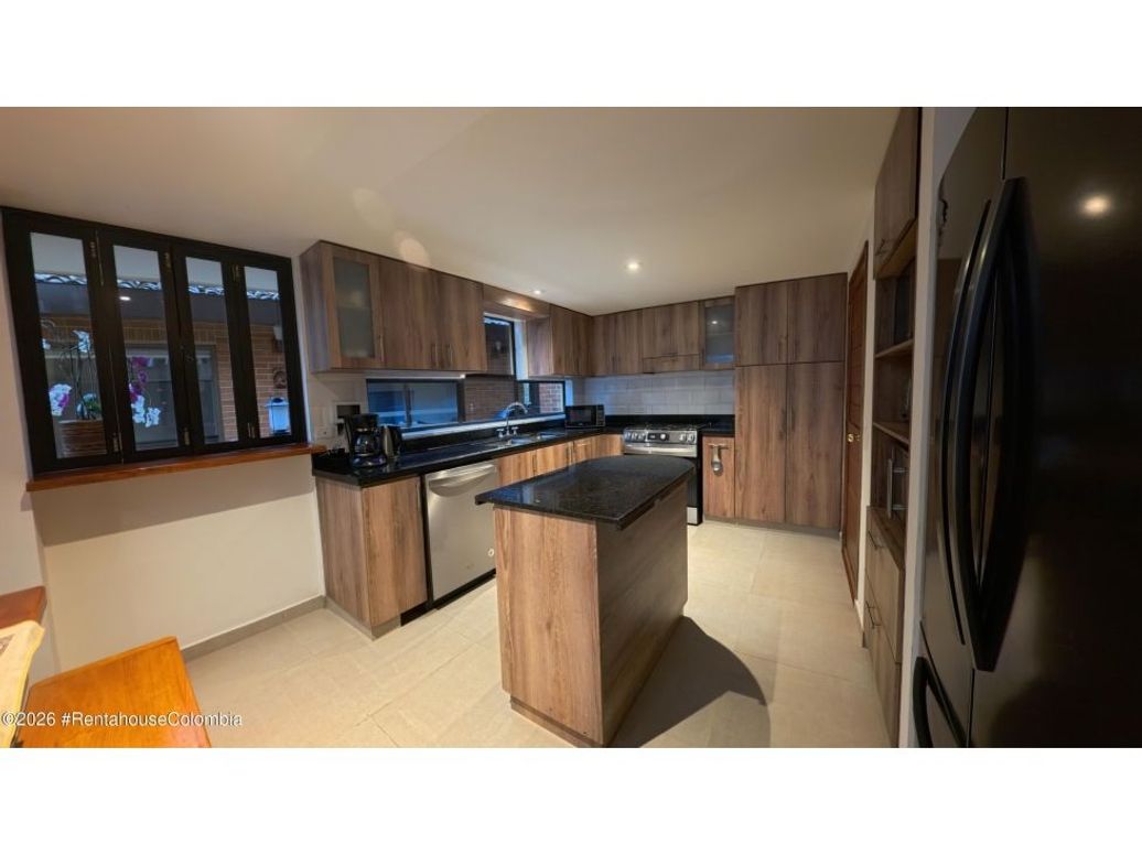 Casa de 5 alcobas en venta en San José De Bavaria, Bogotá, 450 m² · foto 4 de 20