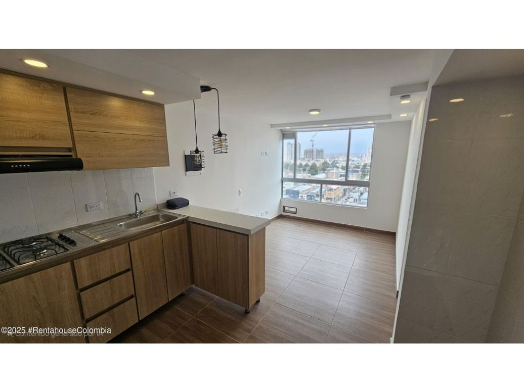 Apartamento de 2 alcobas en venta en Ricaurte, Bogotá, 31 m² · foto 5 de 12