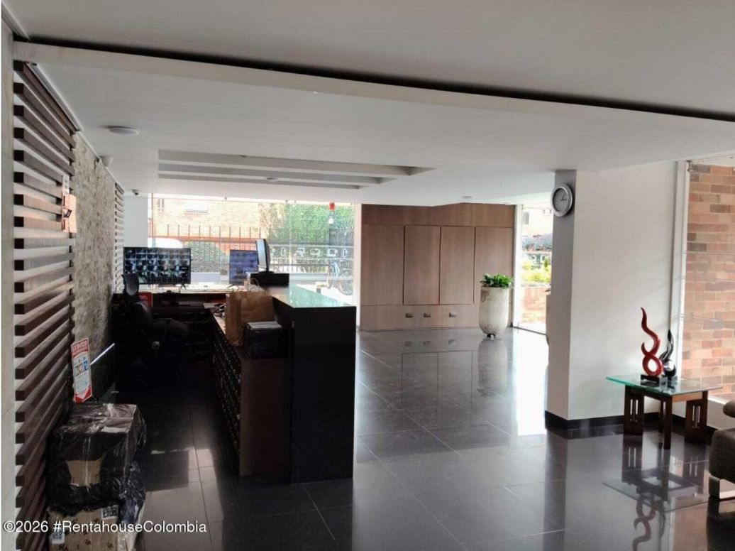 Apartamento de 3 alcobas en venta en Victoria Norte, Bogotá, 132 m² · foto 3 de 20