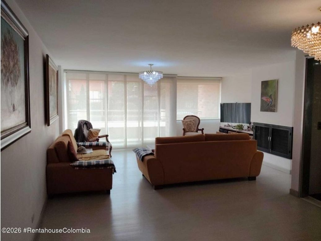 Apartamento de 3 alcobas en venta en Victoria Norte, Bogotá, 132 m² · foto 8 de 20