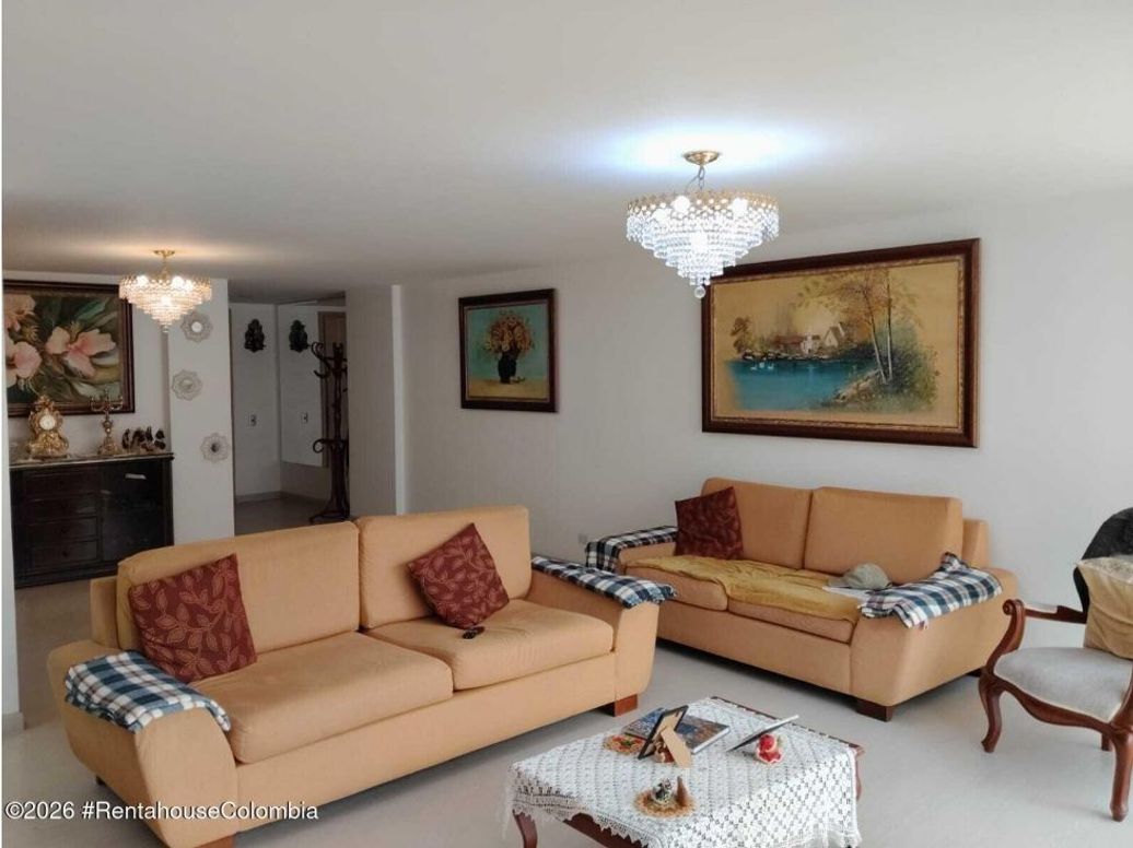 Apartamento de 3 alcobas en venta en Victoria Norte, Bogotá, 132 m² · foto 10 de 20