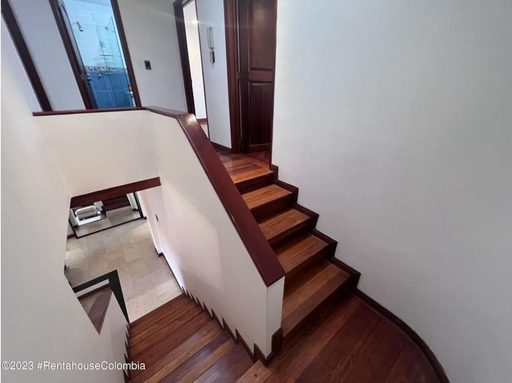 Casa de 3 alcobas en venta en Lisboa, Bogotá, 239 m² · foto 14 de 20