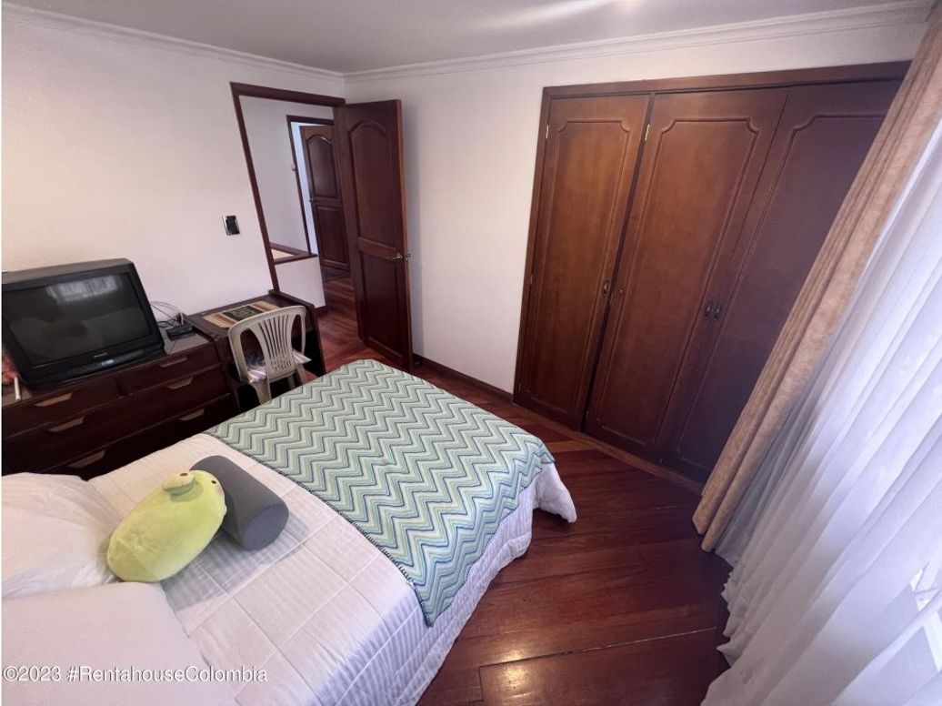 Casa de 3 alcobas en venta en Lisboa, Bogotá, 239 m² · foto 15 de 20