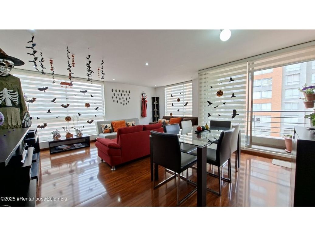 Apartamento de 3 alcobas en venta en San Antonio Noroccidental, Bogotá, 114 m² · foto 2 de 20