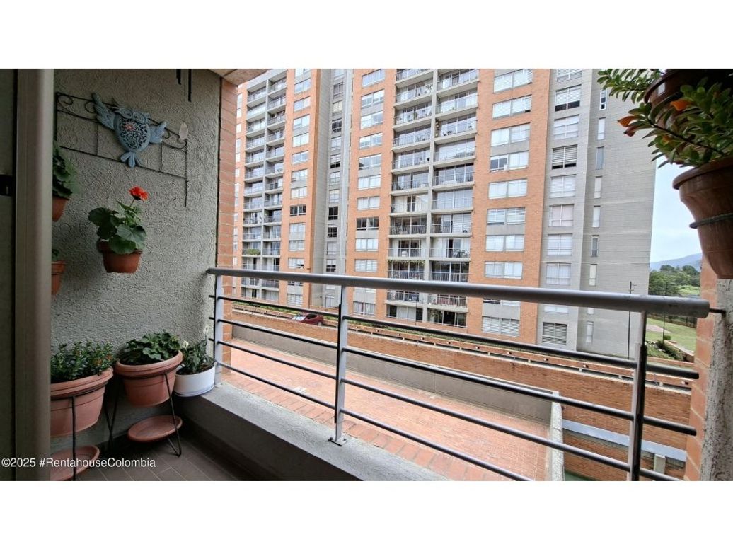Apartamento de 3 alcobas en venta en San Antonio Noroccidental, Bogotá, 114 m² · foto 5 de 20