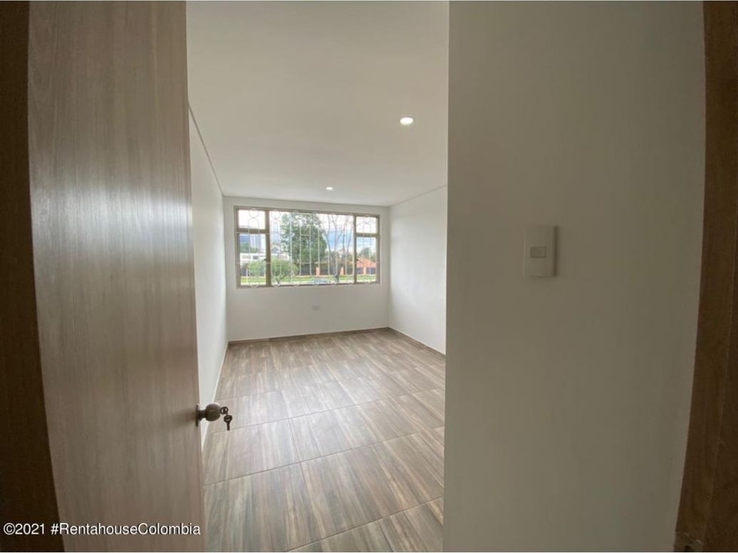 Apartamento en venta en Salitre Greco, Bogotá · foto 15 de 20
