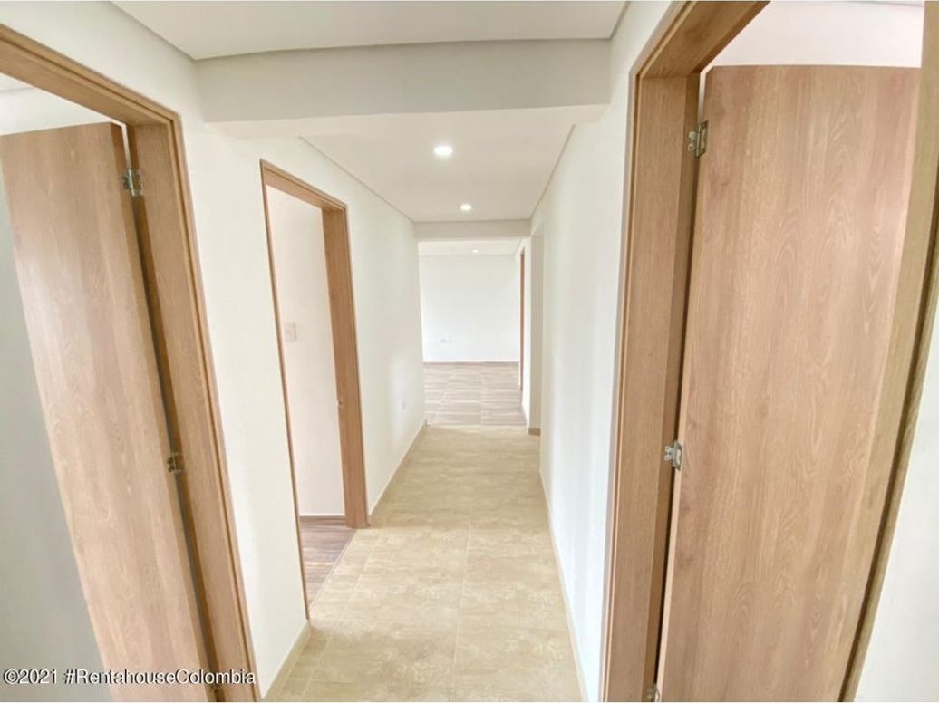 Apartamento en venta en Salitre Greco, Bogotá · foto 12 de 20