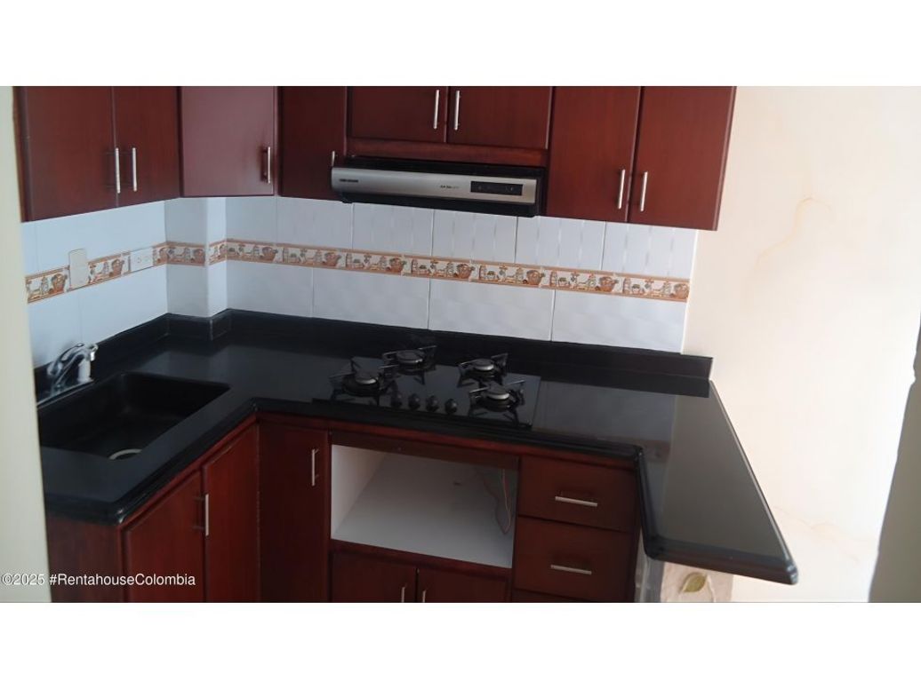 Casa de 3 alcobas en venta en Tintala, Bogotá, 62 m² · foto 5 de 20