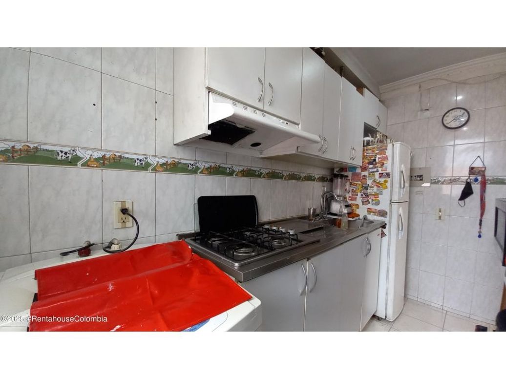 Apartamento de 3 alcobas en venta en Britalia, Bogotá, 54 m² · foto 6 de 20