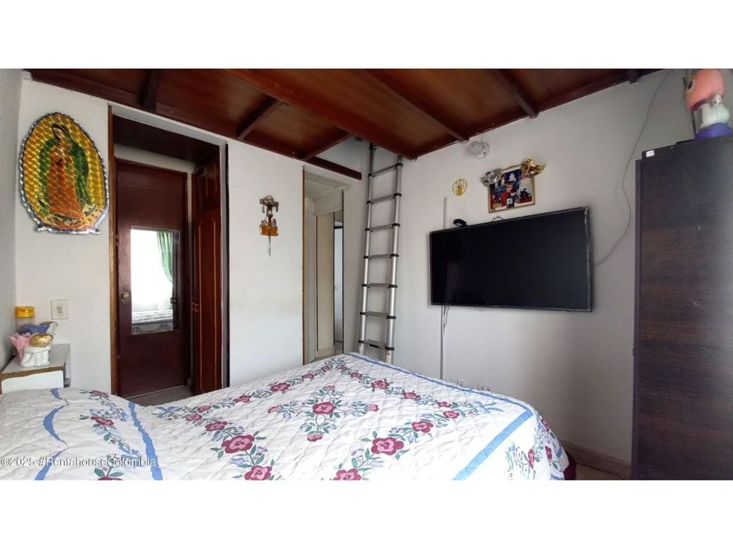 Apartamento de 3 alcobas en venta en Britalia, Bogotá, 54 m² · foto 7 de 20