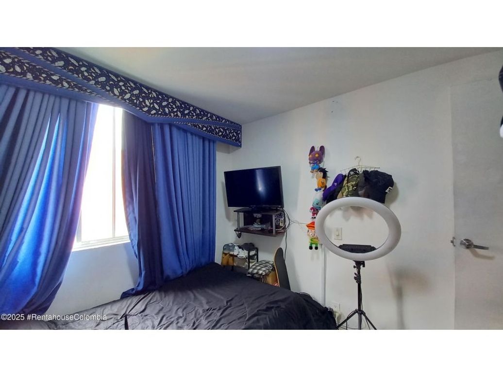 Apartamento de 3 alcobas en venta en Britalia, Bogotá, 54 m² · foto 12 de 20