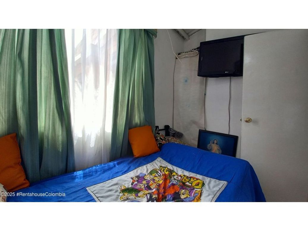 Apartamento de 3 alcobas en venta en Britalia, Bogotá, 54 m² · foto 13 de 20