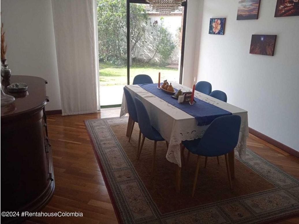 Casa de 4 alcobas en venta en San José De Bavaria, Bogotá, 420 m² · foto 9 de 20