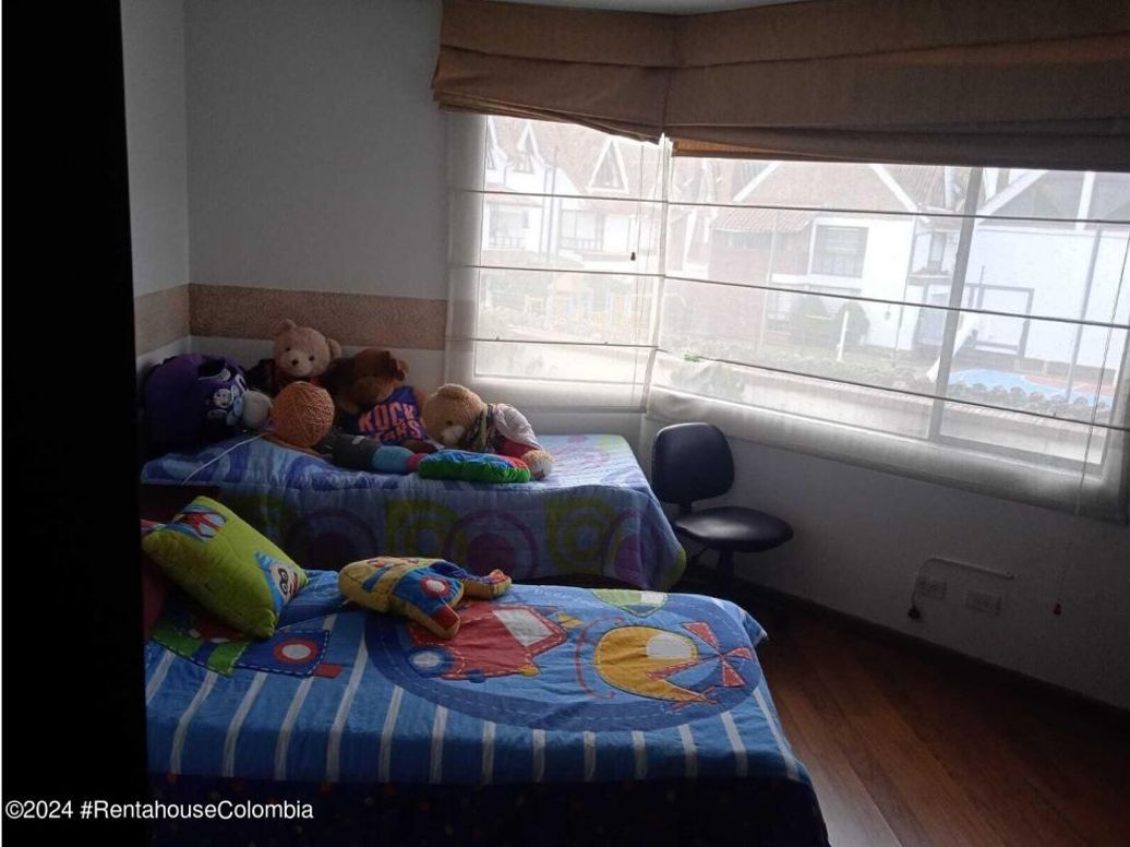 Casa de 4 alcobas en venta en San José De Bavaria, Bogotá, 420 m² · foto 19 de 20