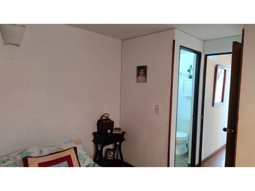 Apartamento de 3 alcobas en venta en Fontibón, Bogotá, 74 m² · foto 16 de 20