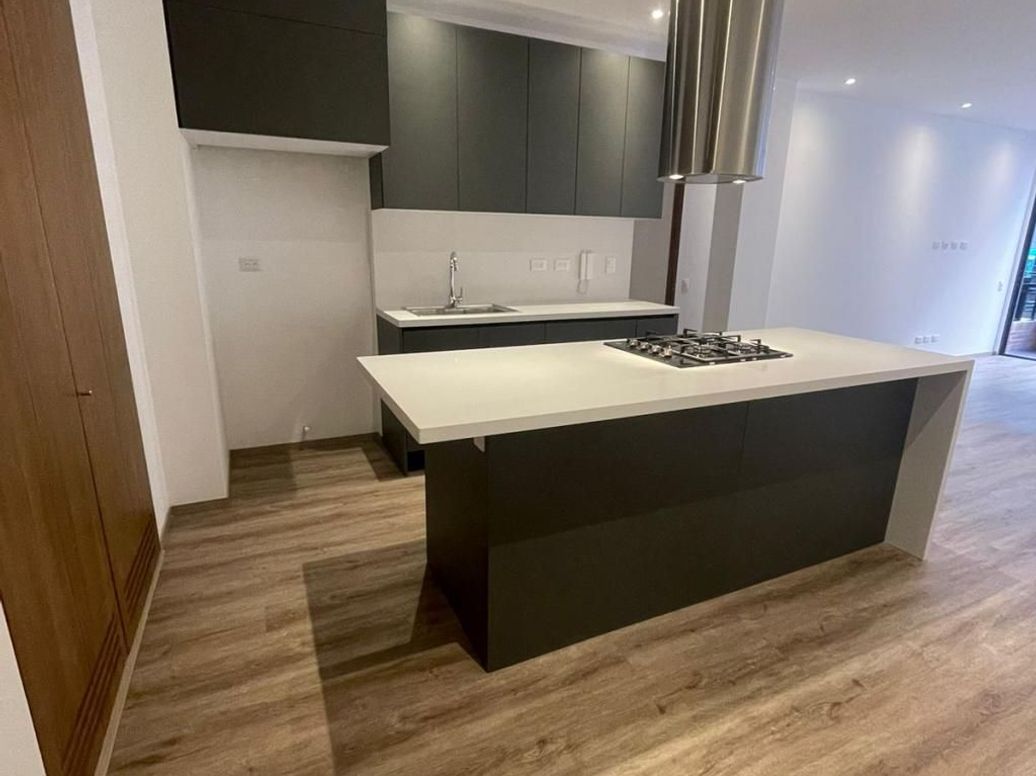 Apartamento de 2 alcobas en venta en Rincon Del Chicó, Bogotá, 92 m² · foto 3 de 20