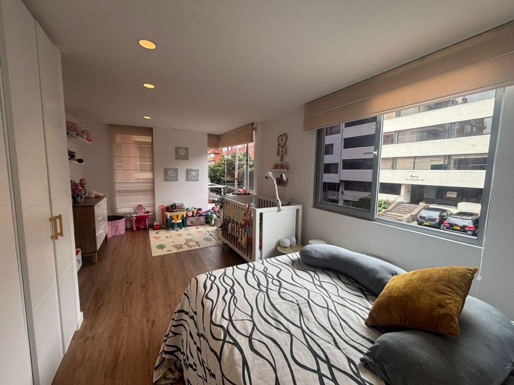 Apartamento de 3 alcobas en venta en San Patricio, Bogotá, 176 m² · foto 19 de 20