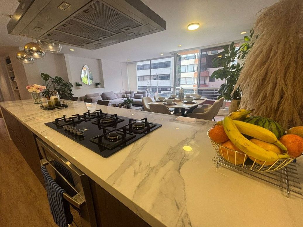 Apartamento de 3 alcobas en venta en San Patricio, Bogotá, 176 m² · foto 10 de 20
