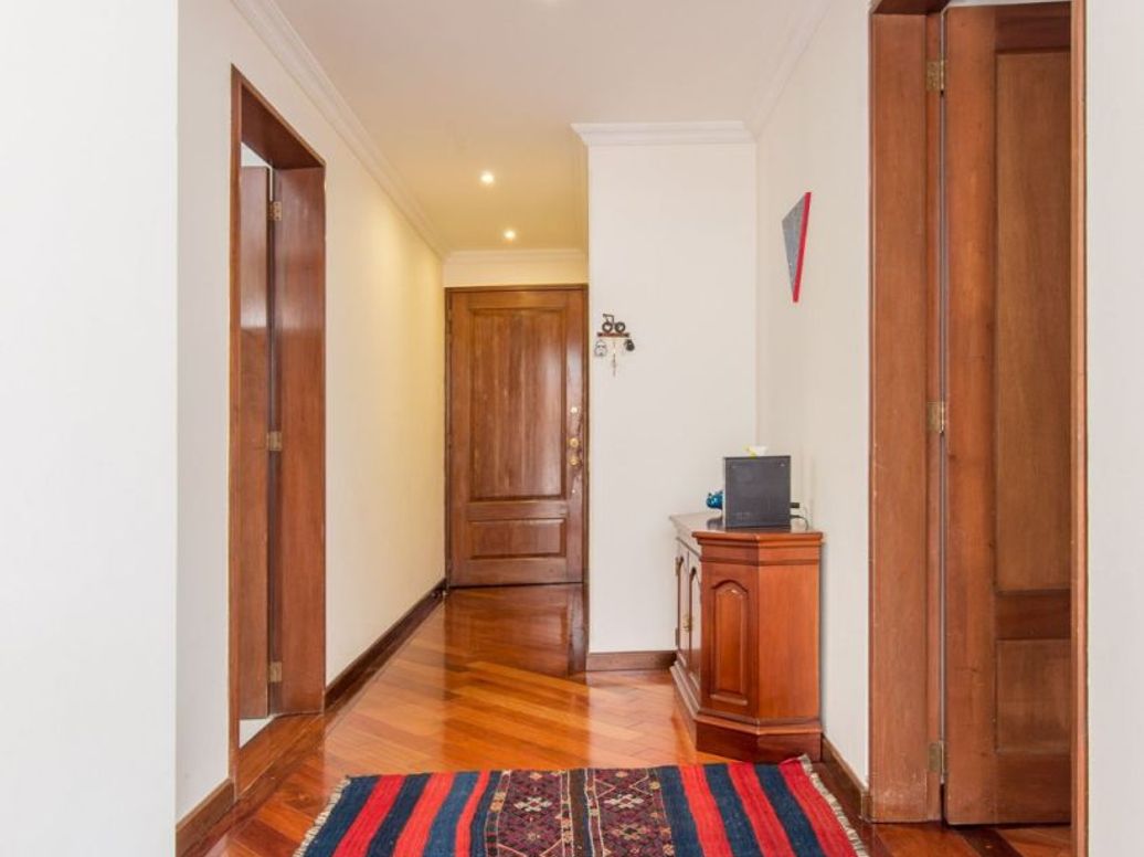 Apartamento de 2 alcobas en venta en Chico Norte Et. Iii, Bogotá, 113 m² · foto 9 de 17
