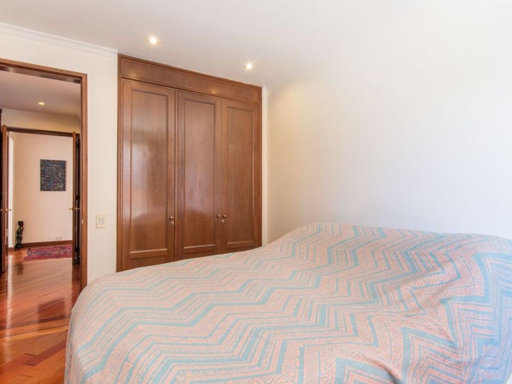 Apartamento de 2 alcobas en venta en Chico Norte Et. Iii, Bogotá, 113 m² · foto 10 de 17
