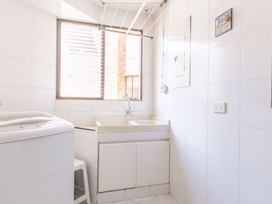 Apartamento de 2 alcobas en venta en Chico Norte Et. Iii, Bogotá, 113 m² · foto 8 de 17