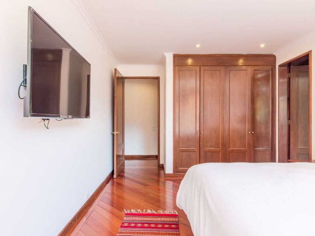 Apartamento de 2 alcobas en venta en Chico Norte Et. Iii, Bogotá, 113 m² · foto 13 de 17