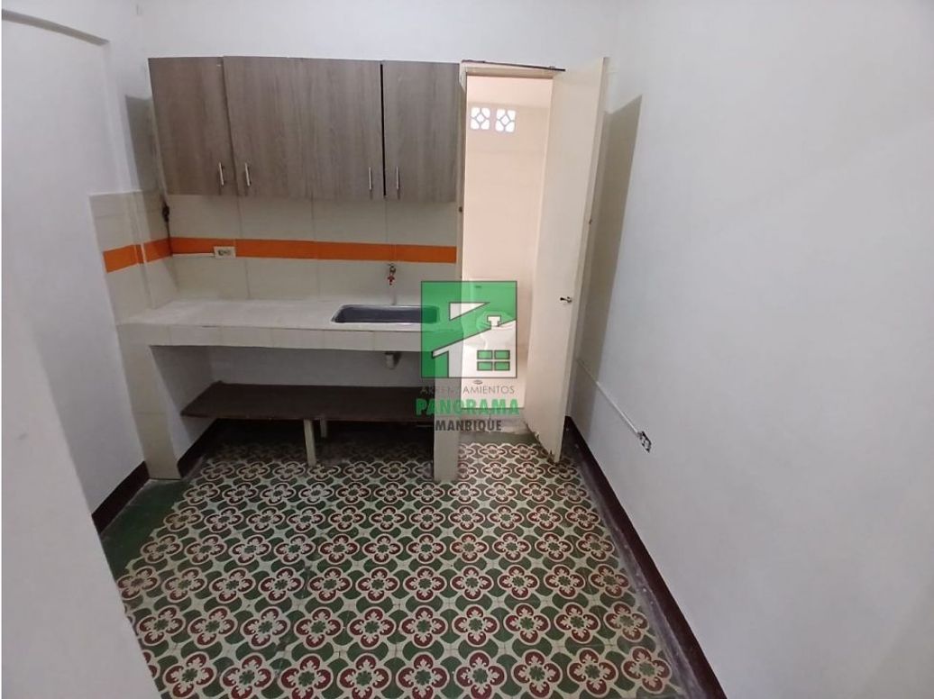 APARTAESTUDIO EN ARRIENDO SECTOR MANRIQUE CENTRAL en Manrique