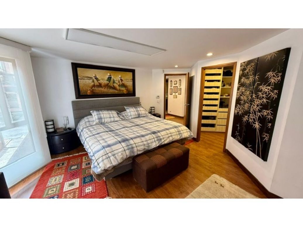 Apartamento de 3 alcobas en venta en Santa Barbara, Bogotá, 191 m² · foto 12 de 14