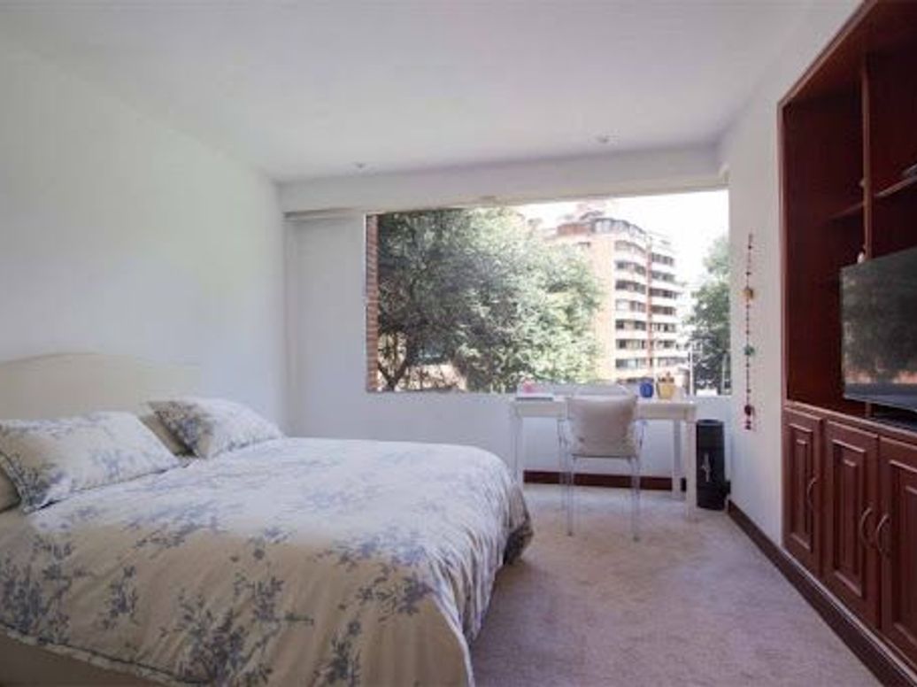Apartamento de 4 alcobas en venta en Chicó Alto, Bogotá, 349 m² · foto 16 de 20