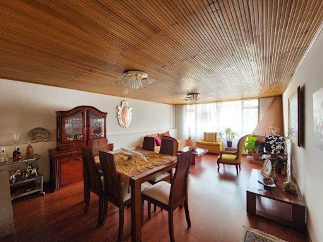 Casa de 3 alcobas en venta en El Encanto, Bogotá, 278 m² · foto 9 de 20
