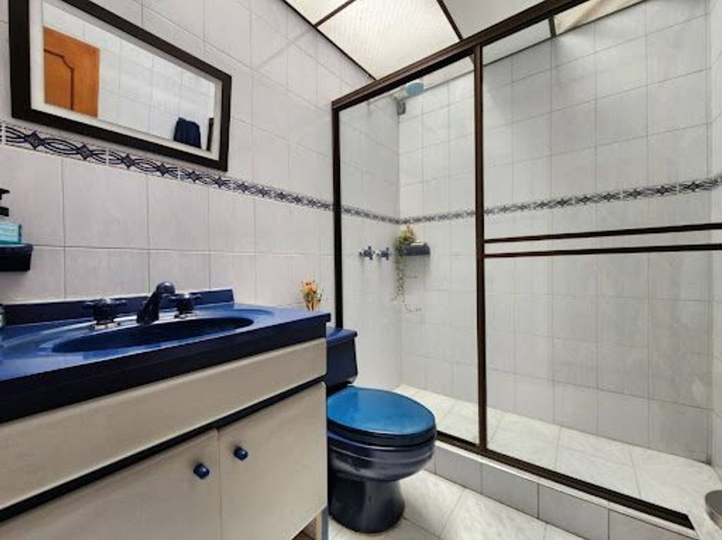 Casa de 3 alcobas en venta en El Encanto, Bogotá, 278 m² · foto 5 de 20