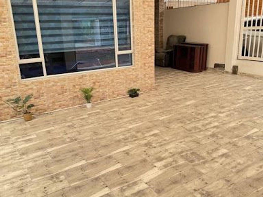 Casa de 4 alcobas en venta en Modelia, Bogotá, 153 m² · foto 2 de 20