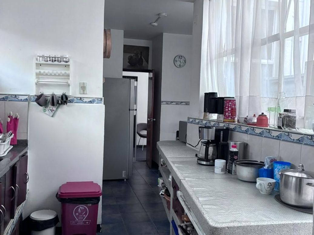 Casa de 6 alcobas en venta en La Soledad, Bogotá, 555 m² · foto 8 de 15