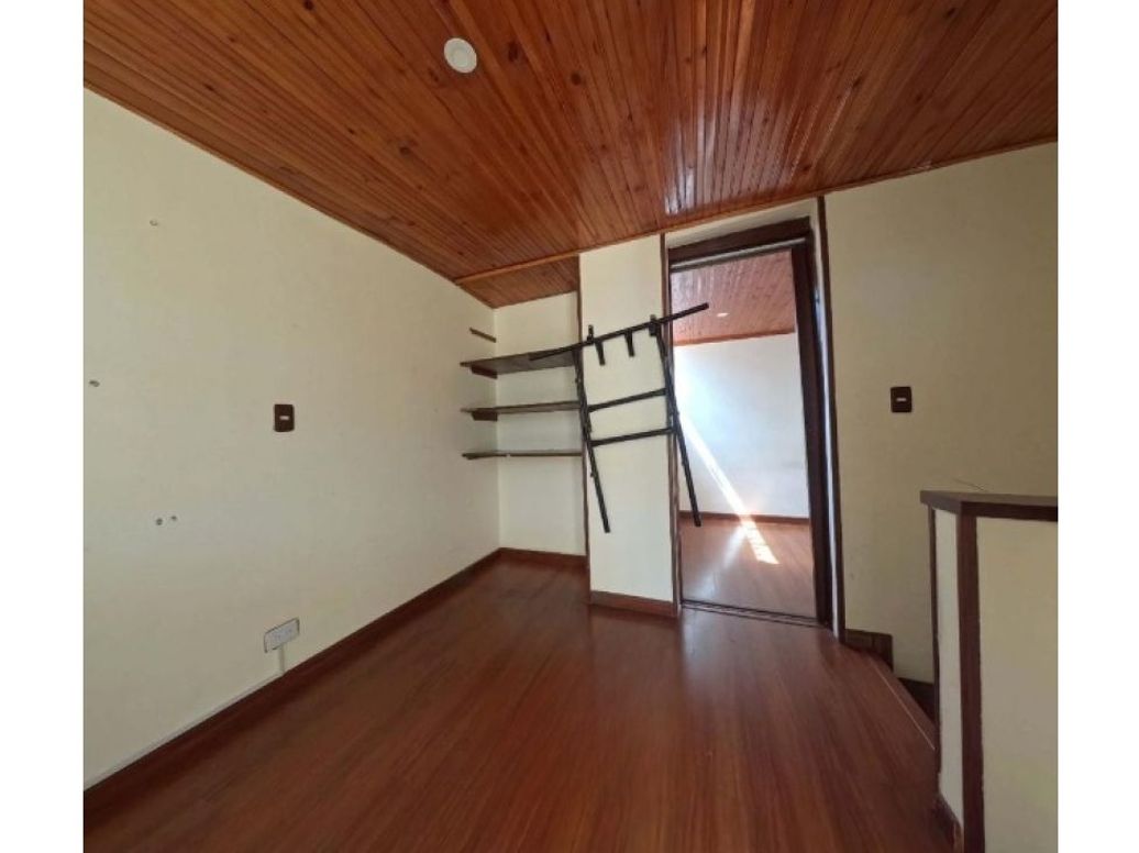 Casa de 3 alcobas en venta en Cr Prados De Castilla Et. Iv, Bogotá, 67 m² · foto 13 de 17