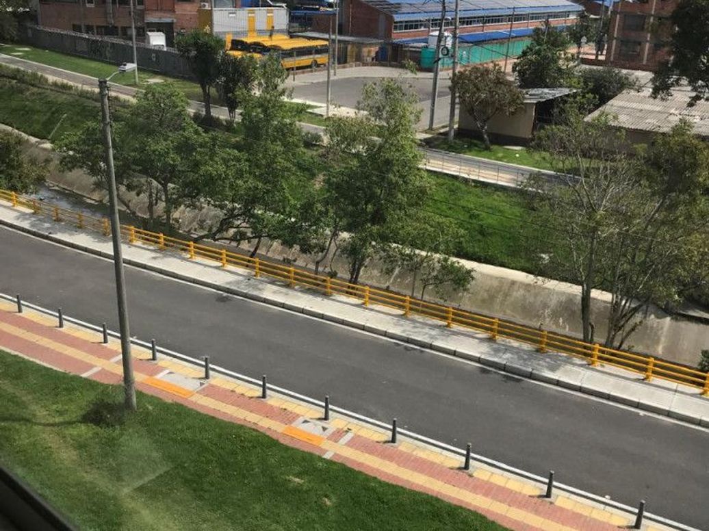 Apartamento de 3 alcobas en venta en Granada Norte, Bogotá, 70 m² · foto 7 de 15