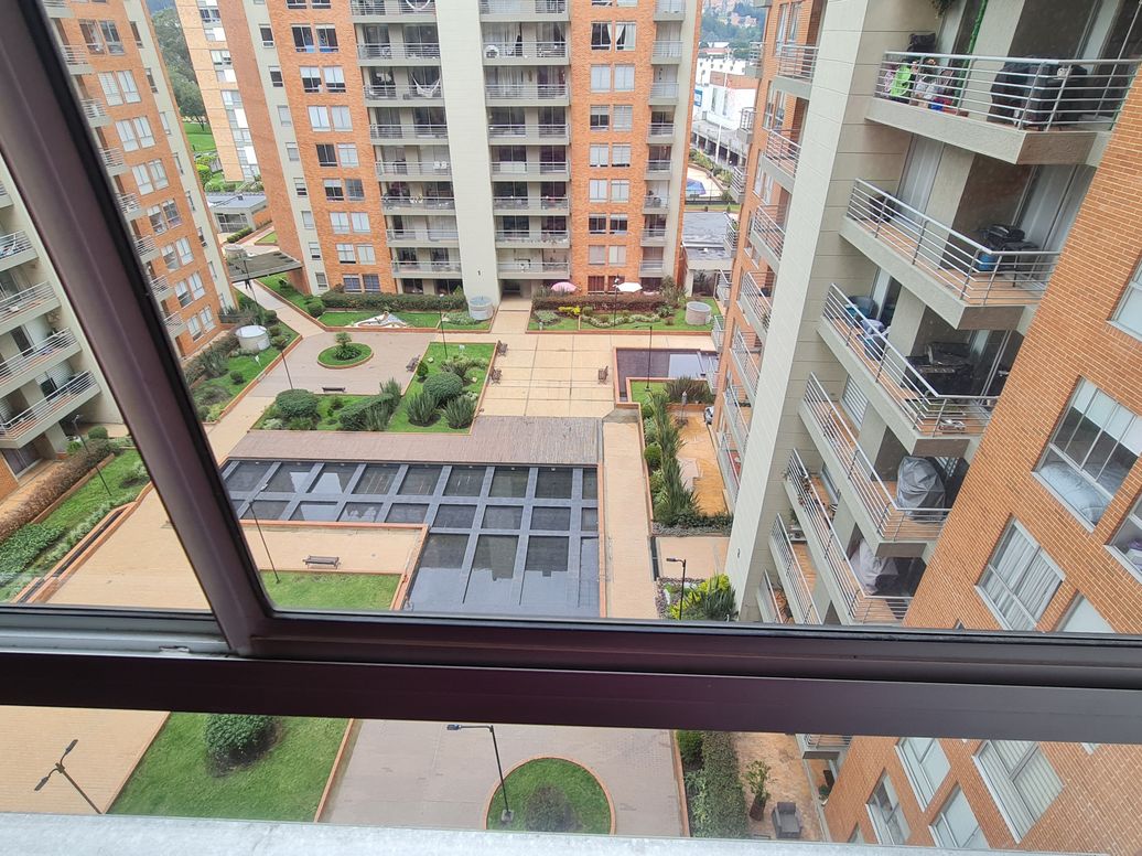 Apartamento de 3 alcobas en arriendo en Colina Campestre, Bogotá, 135 m² · foto 14 de 20
