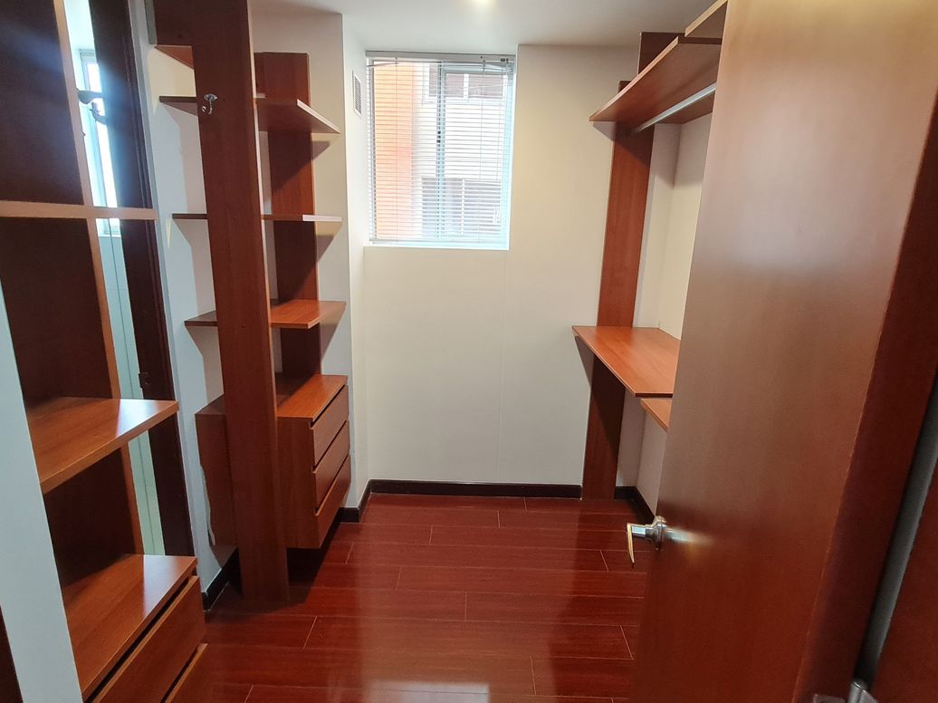 Apartamento de 3 alcobas en arriendo en Colina Campestre, Bogotá, 135 m² · foto 11 de 20