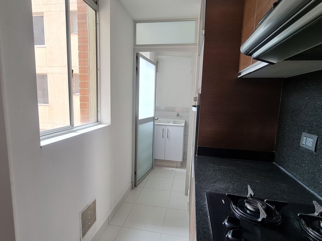Apartamento de 3 alcobas en arriendo en Colina Campestre, Bogotá, 135 m² · foto 9 de 20